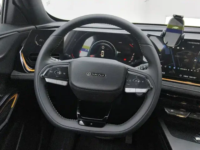 Changan X5 Plus — Фото автомобиля 15