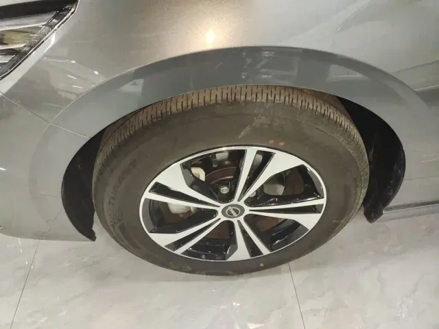 Nissan Sylphy — Фото автомобиля 24