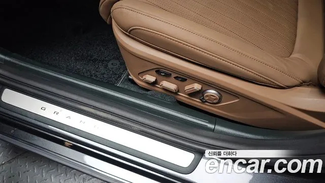 Hyundai Grandeur — Фото автомобиля 28
