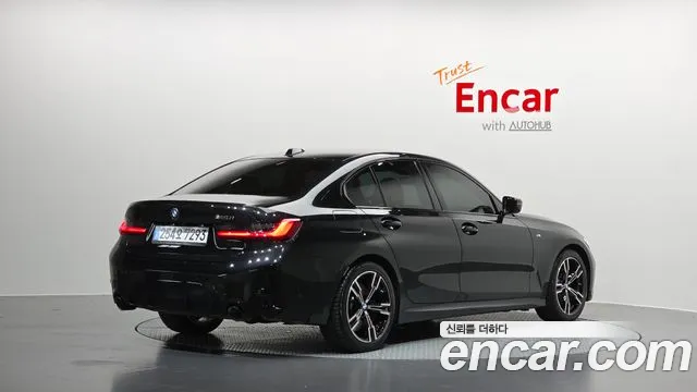 BMW 3-Series 3 серия (G20) 320i M Sport — Фото автомобиля 2