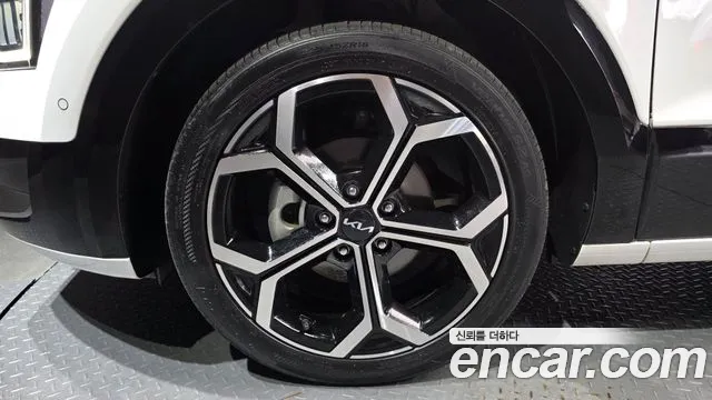 Kia Niro The All New Niro Signature — Фото автомобиля 5