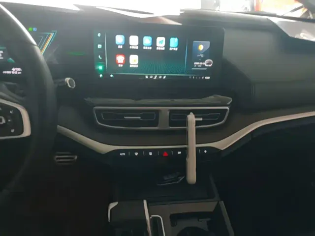 Chery eQ5 — Фото автомобиля 12