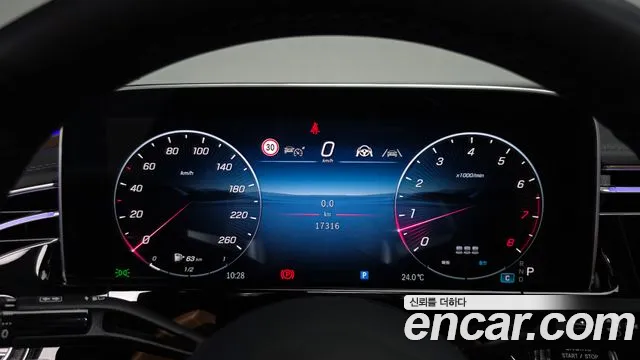 Mercedes-Benz E-Class W214 — Фото автомобиля 11