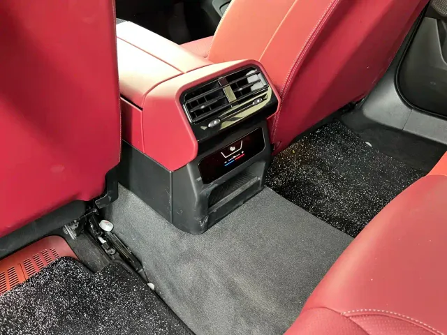 BMW 5 Series — Фото автомобиля 13