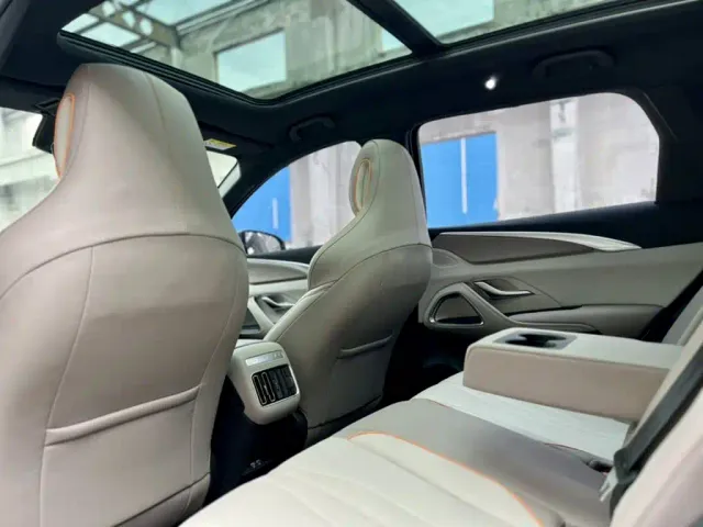 BYD Song Pro — Фото автомобиля 21