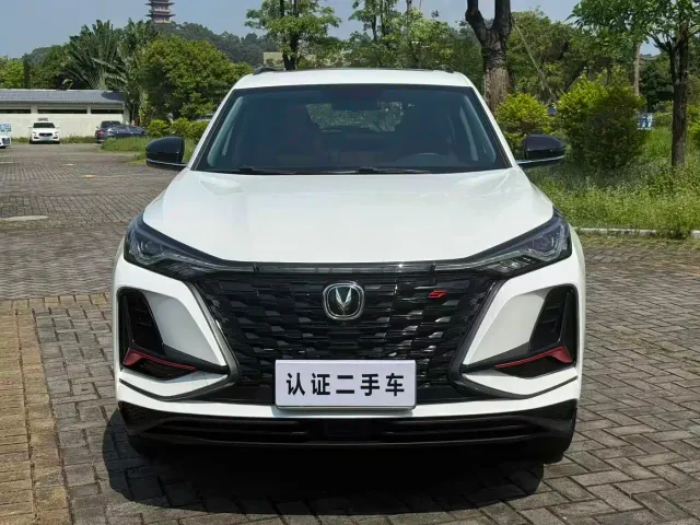 Changan CS75 Plus — Фото автомобиля 2