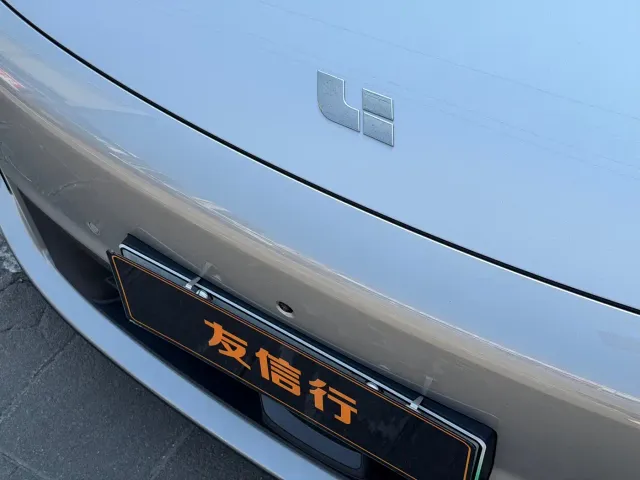 Li Auto i6 — Фото автомобиля 28