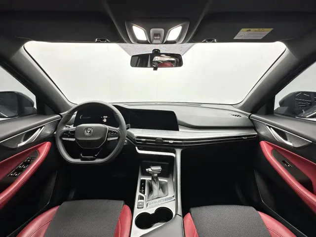 Changan CS35 Plus — Фото автомобиля 6