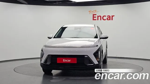 Hyundai Kona — Фото автомобиля 3