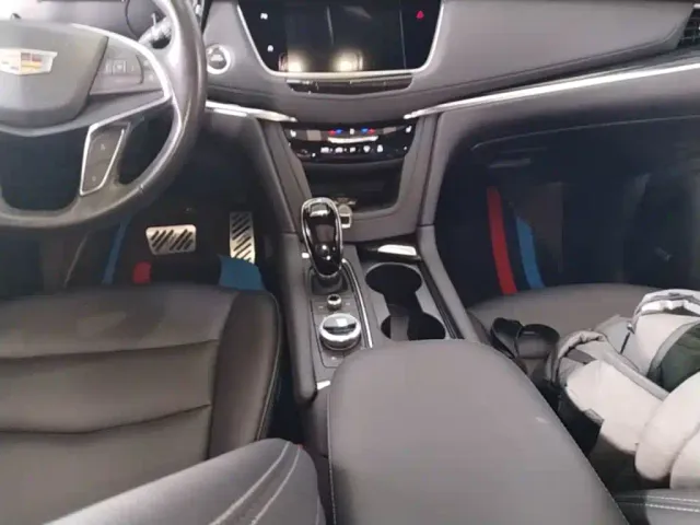 Cadillac XT5 — Фото автомобиля 13