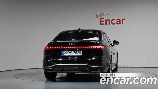 Audi A5 — Фото автомобиля 2