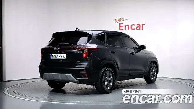 Kia Seltos — Фото автомобиля 2