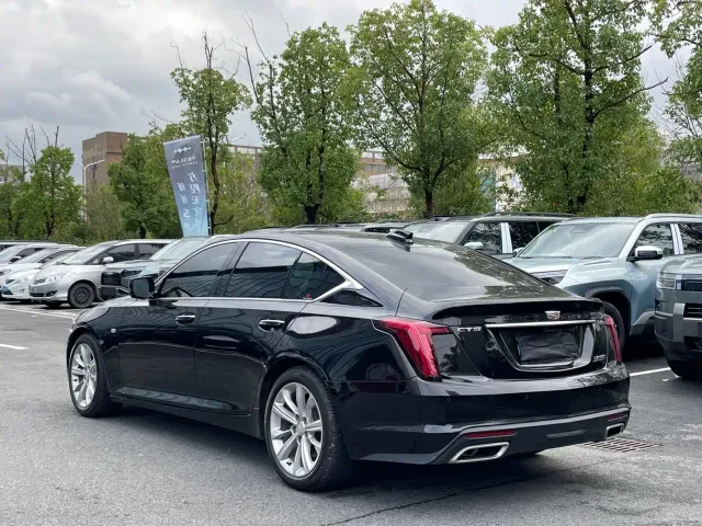 Cadillac CT5 — Фото автомобиля 15
