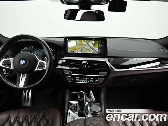 BMW 5 Series G30 — Фото автомобиля 7