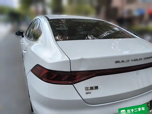 BYD Qin PLUS — Фото автомобиля 4