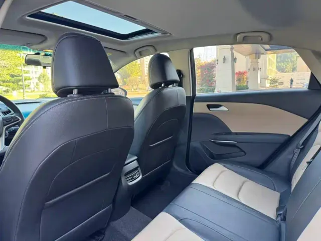 Chevrolet Monza — Фото автомобиля 16