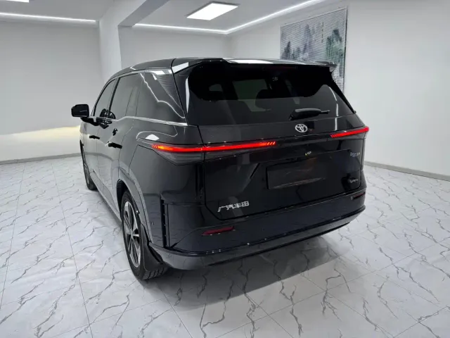 Toyota BoZhi 3X — Фото автомобиля 6