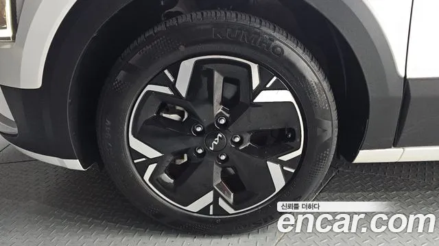Kia Niro All Niro EV Air — Фото автомобиля 5