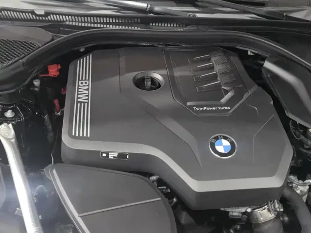 BMW 5 Series — Фото автомобиля 10