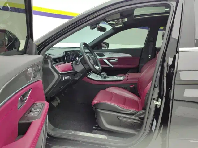 Jetour X70 Plus — Фото автомобиля 9