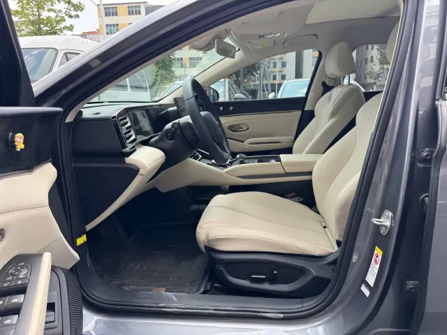 BYD Qin L — Фото автомобиля 5