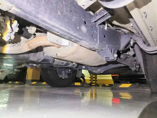 Toyota Prado — Фото автомобиля 7