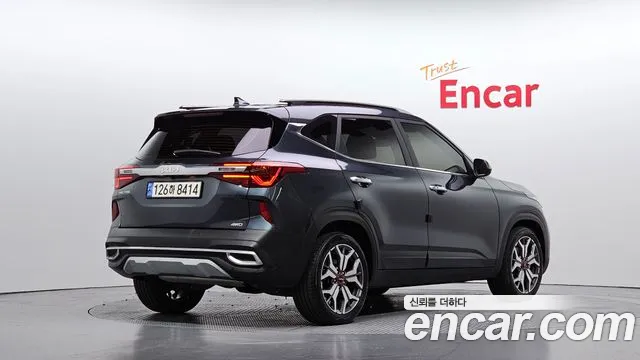 Kia Seltos Seltos Бензин 1.6 Turbo 4WD — Фото автомобиля 2