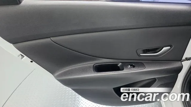 Hyundai Avante CN7 — Фото автомобиля 14