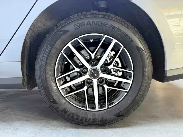 BYD Seal 05 DM-i — Фото автомобиля 21