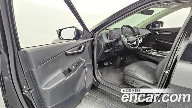 Kia EV6 — Фото автомобиля 10