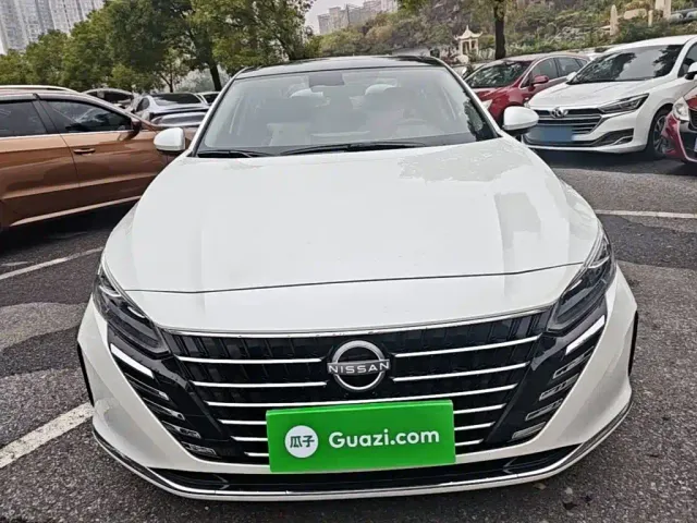 Nissan Teana — Фото автомобиля 2