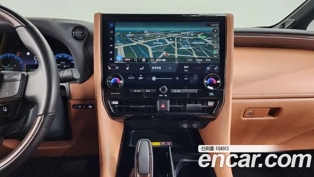 Toyota Alphard — Фото автомобиля 14