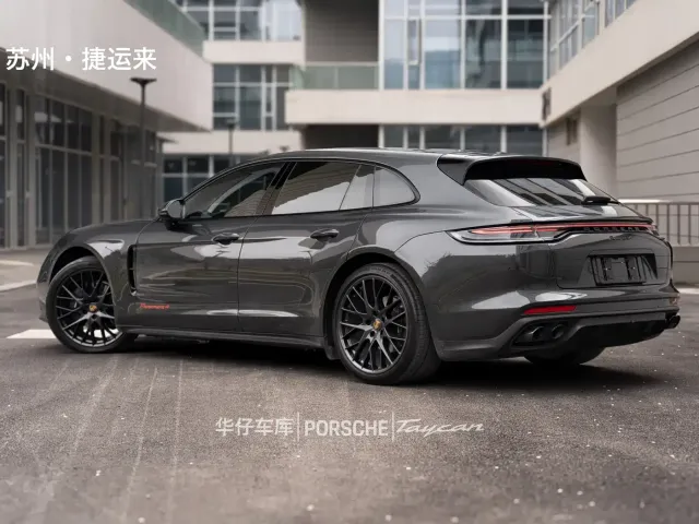 Porsche Panamera — Фото автомобиля 2