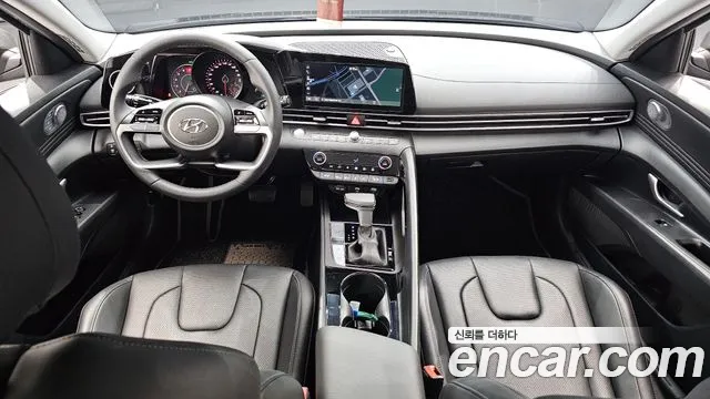 Hyundai Avante CN7 — Фото автомобиля 7