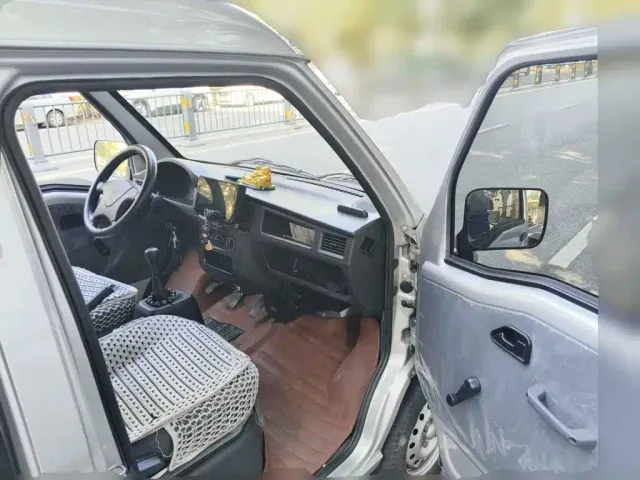 Wuling Zhiguang — Фото автомобиля 13
