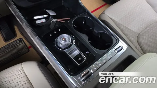 Kia Carnival 4th Gen — Фото автомобиля 12