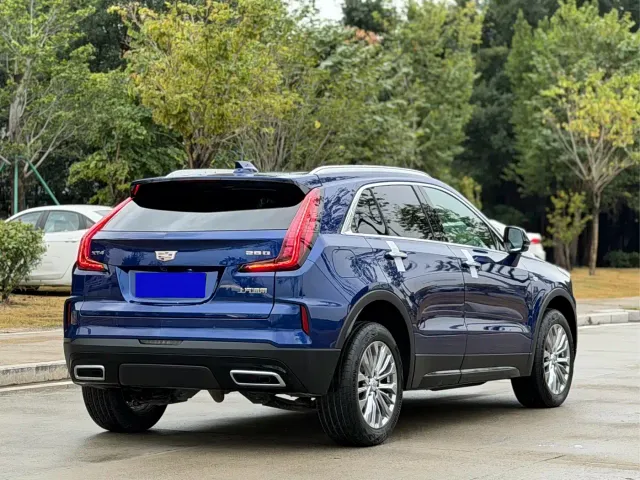 Cadillac XT4 — Фото автомобиля 4