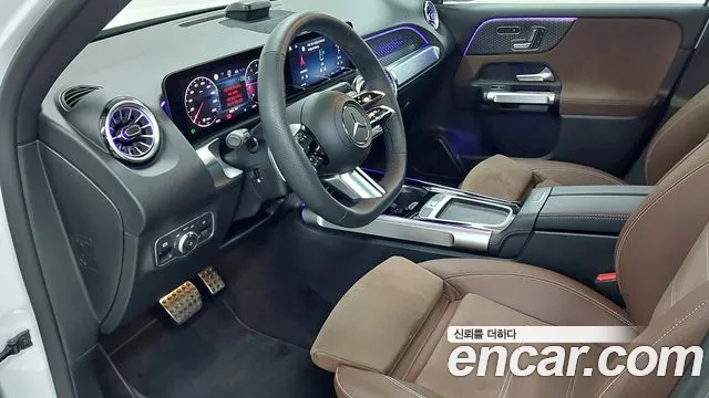 Mercedes-Benz GLB-Class — Фото автомобиля 14