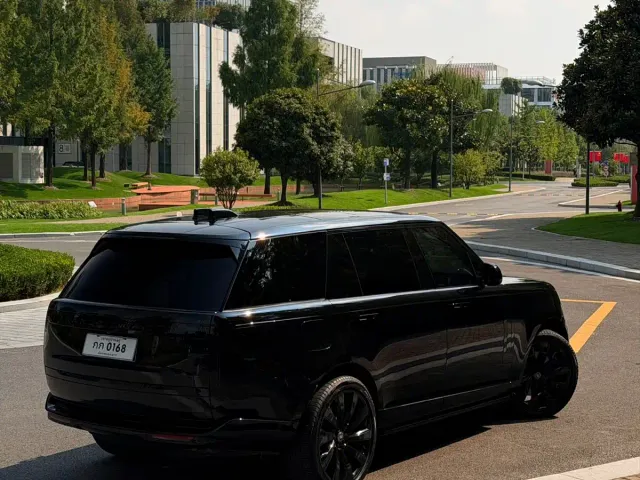 Land Rover Range Rover — Фото автомобиля 6
