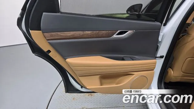 Genesis G80 RG3 — Фото автомобиля 14