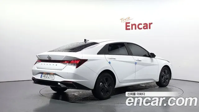 Hyundai AVANTE Avante (CN7) — Фото автомобиля 2