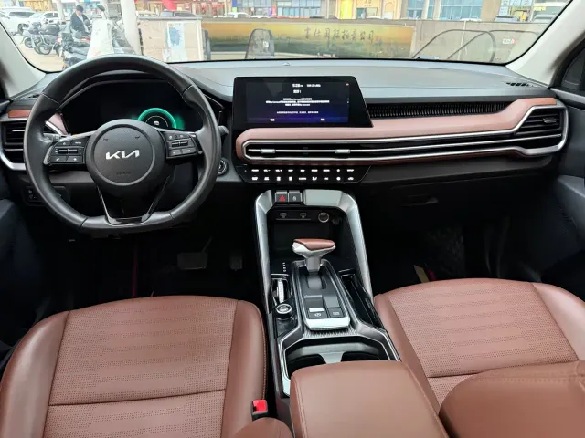 Kia Sportage — Фото автомобиля 10
