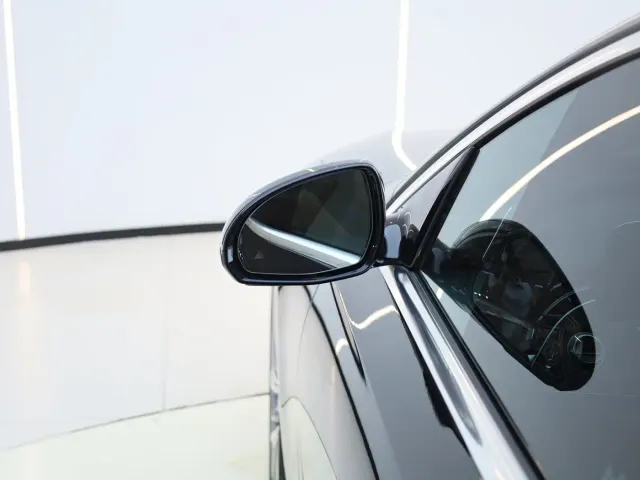 Mercedes-Benz E-Class — Фото автомобиля 9