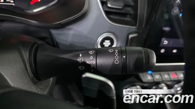 Renault Korea XM3 — Фото автомобиля 27