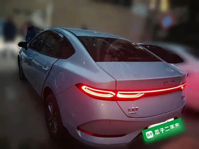 BYD Qin PLUS — Фото автомобиля 4