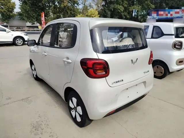 Wuling Hongguang Mini EV — Фото автомобиля 4