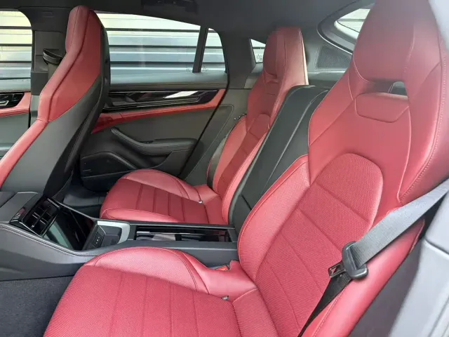 Porsche Panamera — Фото автомобиля 7
