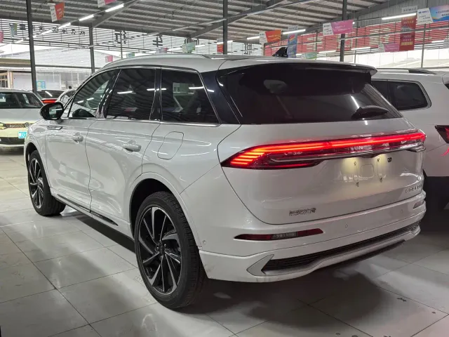 Lincoln Corsair — Фото автомобиля 21