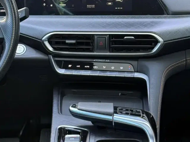 Changan UNI-T — Фото автомобиля 7