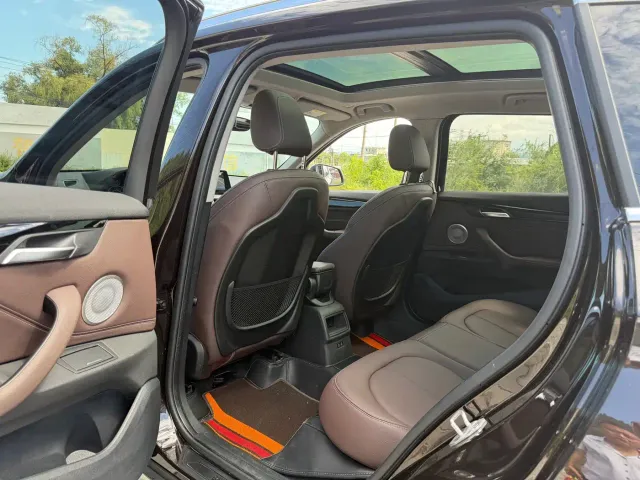 BMW X1 — Фото автомобиля 8